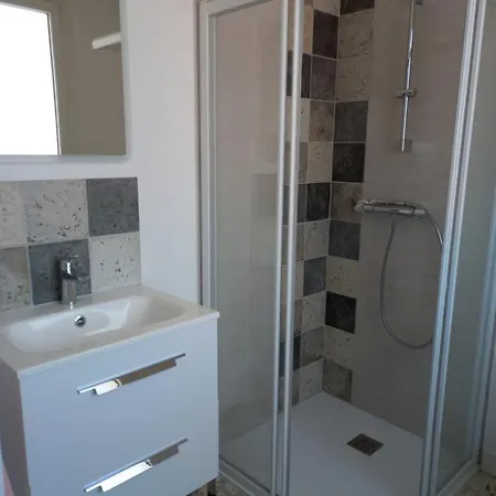 Les Crevettes Couette-café 3*